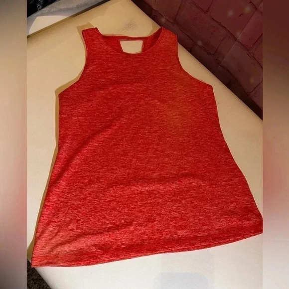 Ideology women’s medium work out top - Picture 2 of 5